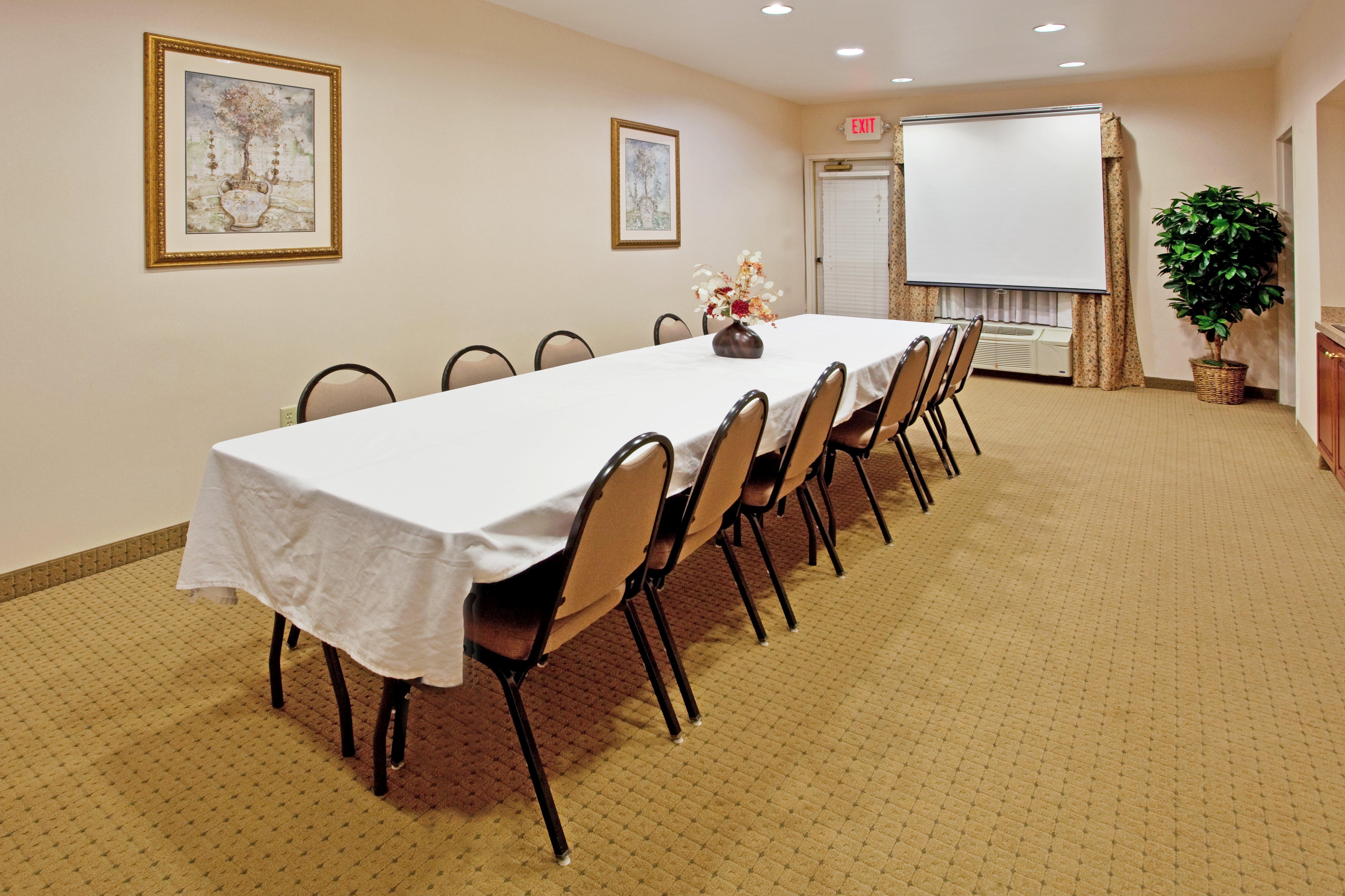 Holiday Inn Express Camden Servizi foto